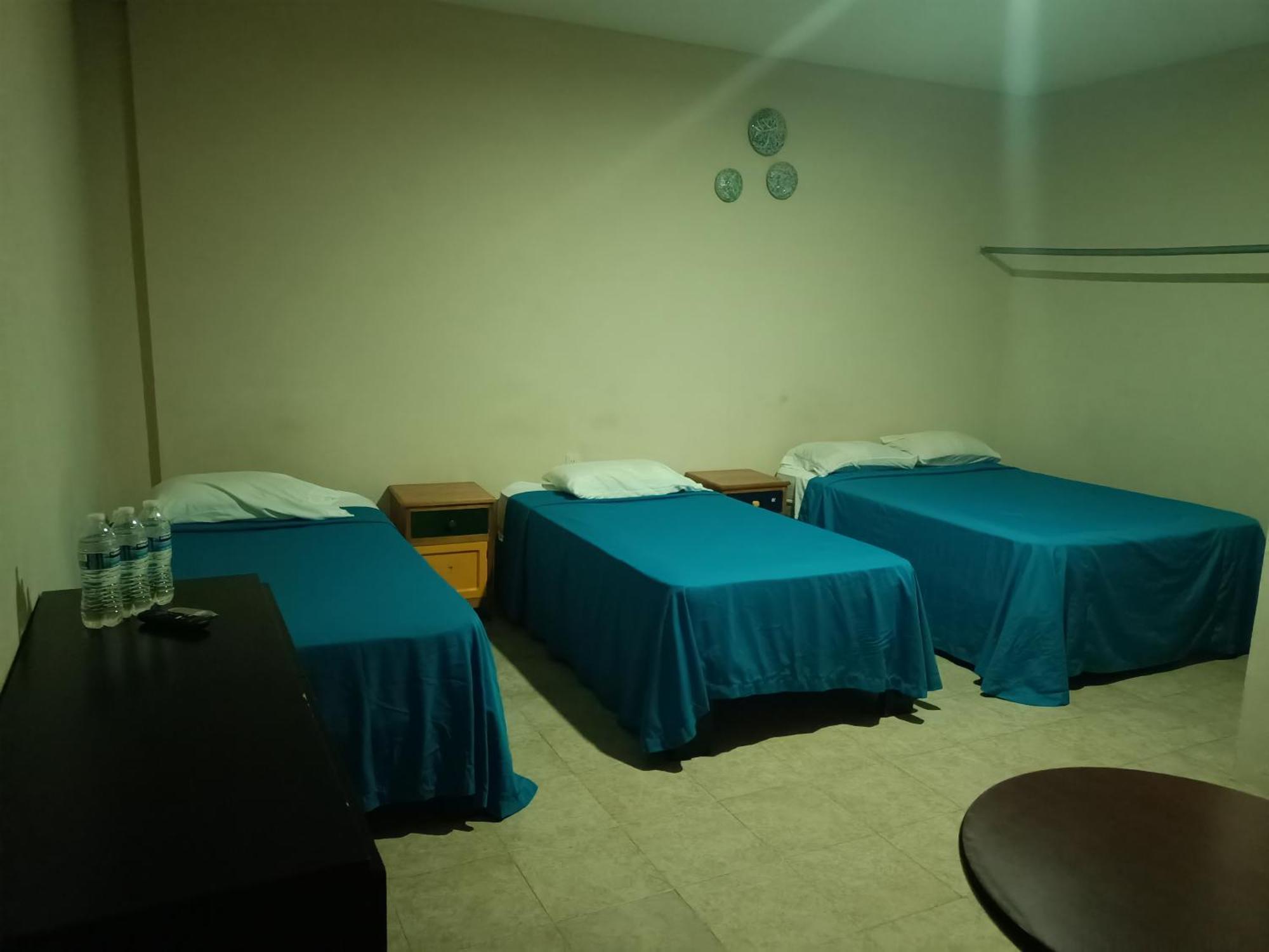 Estancia Santa Fe Celaya  Exterior photo